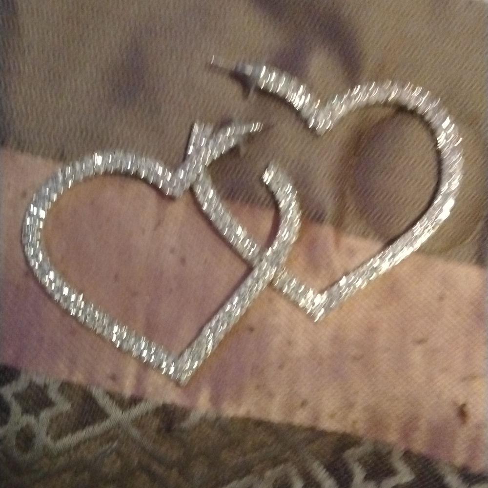 Heart earrings